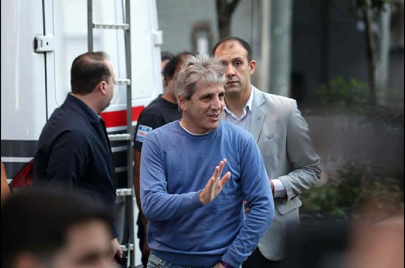 La explicacioacuten de Caputo sobre la maniobra para el pago de intereses al FMI con DEG