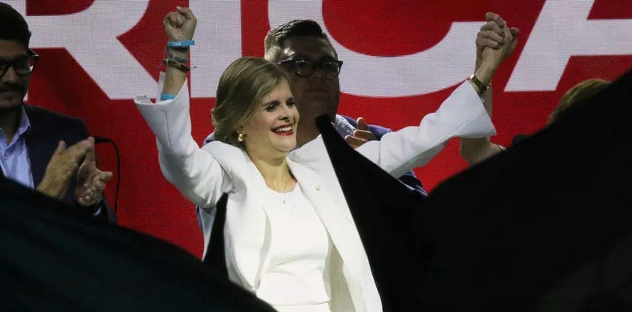 El Gobierno felicitoacute a la presidenta electa de Costa Rica nueva exponente del giro a la derecha en Ameacuterica Latina