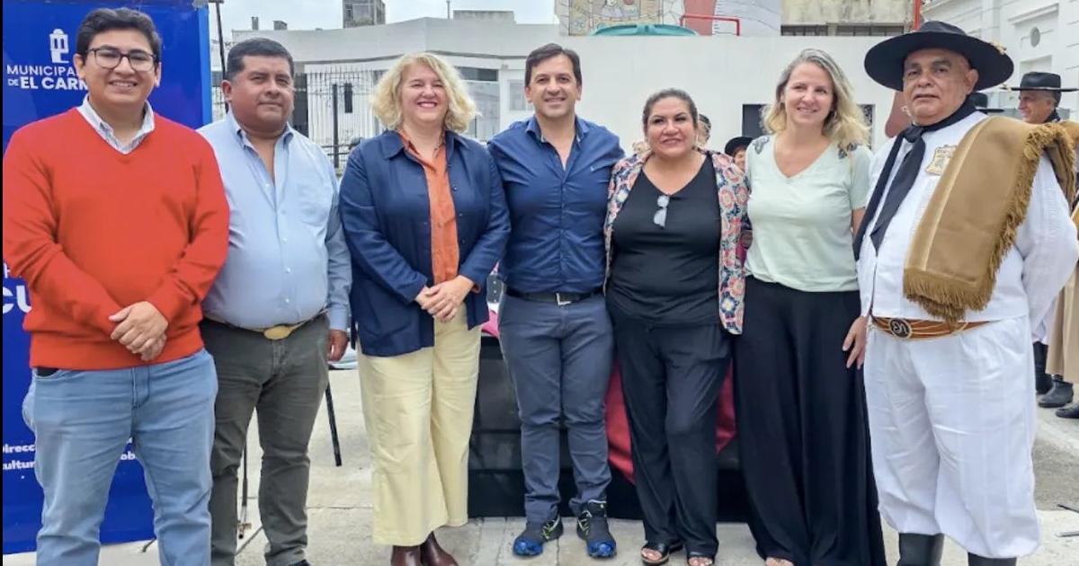 Cabalgata en homenaje a Jorge Cafrune  uniraacute El Carmen y San Salvador de Jujuy