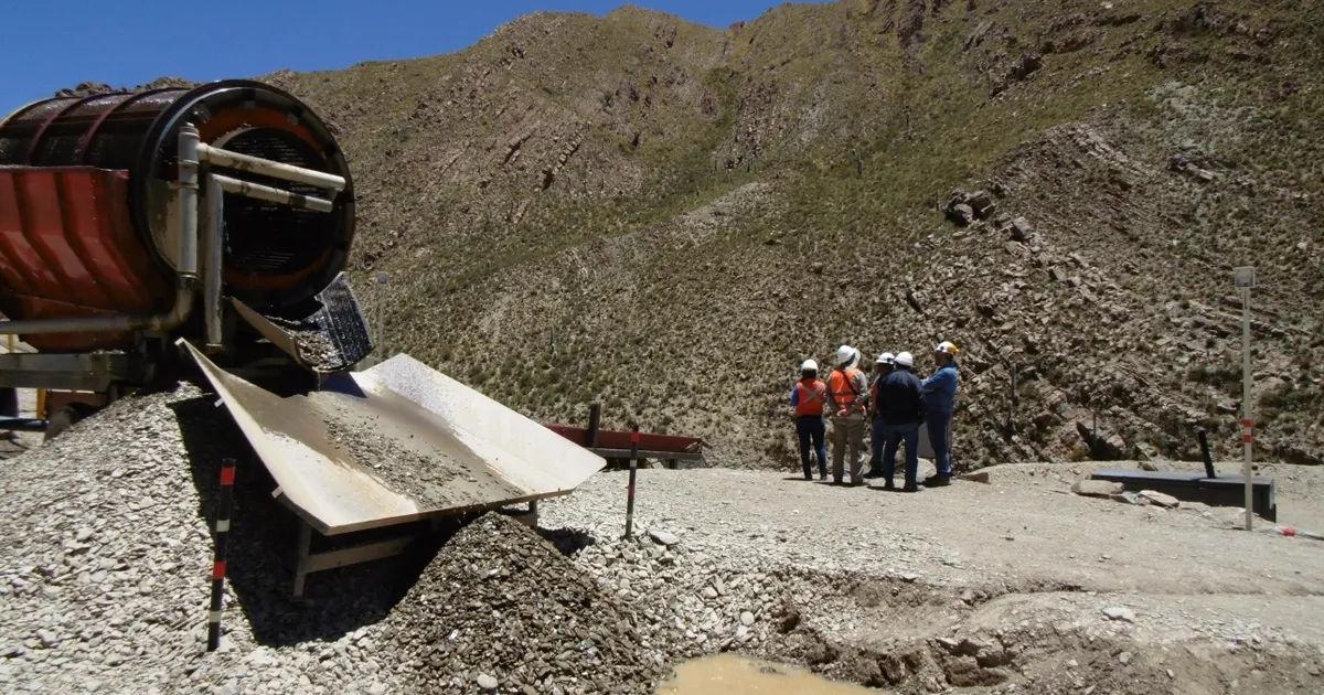 Mineriacutea realizoacute inspeccioacuten ambiental en proyectos de oro aluvial en Orosmayo