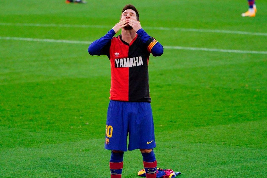 El plan de Newellrsquos para que Messi juegue en el fuacutetbol argentino en 2027