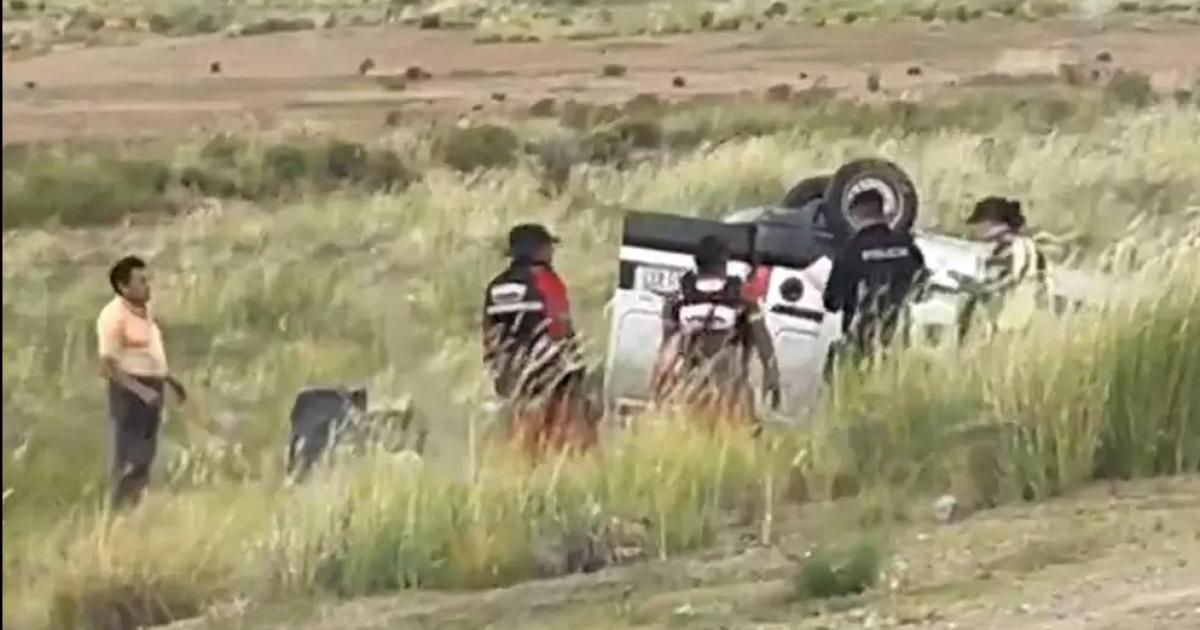 Una camioneta volcoacute sobre Ruta Nacional 9 cerca de La Quiaca