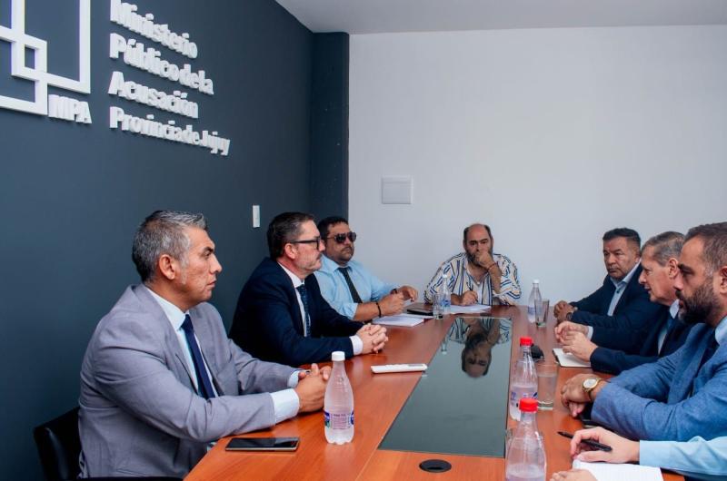 Ministerio Puacuteblico de la Acusacioacuten y Ministerio de Seguridad fortalecen el trabajo conjunto