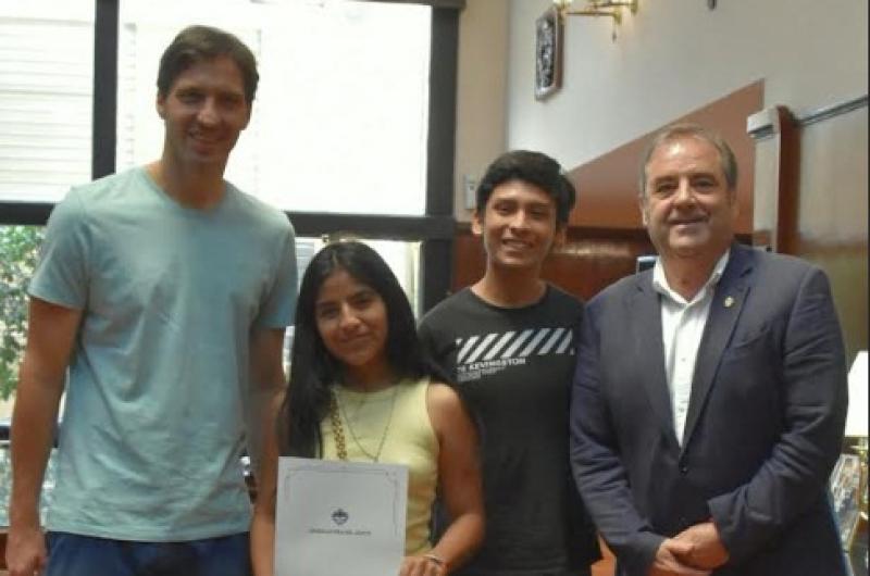 Reconocimiento de la Legislatura a labor artiacutesticade Wara Calpanchay