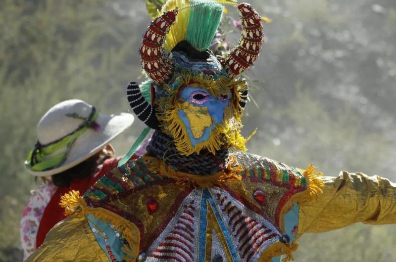 Muacutesica corsos y variedad de actividades culturales en Jujuy