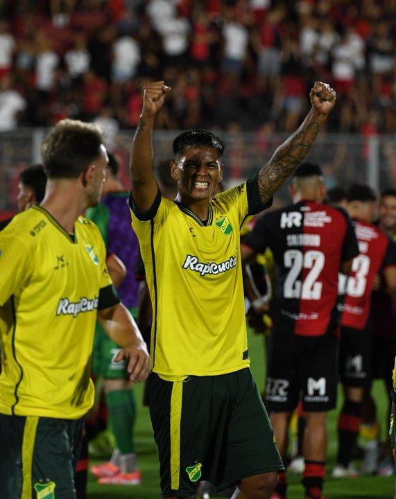 Defensa y Justicia vencioacute a Newellrsquos por el Torneo Apertura