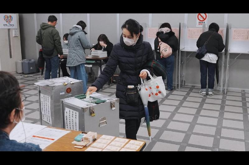 Japoacuten Portugal y Tailandia definen su rumbo en un superdomingo electoral