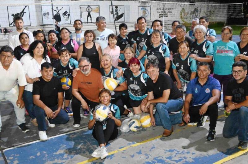 El intendente Jorge entregoacute equipamiento