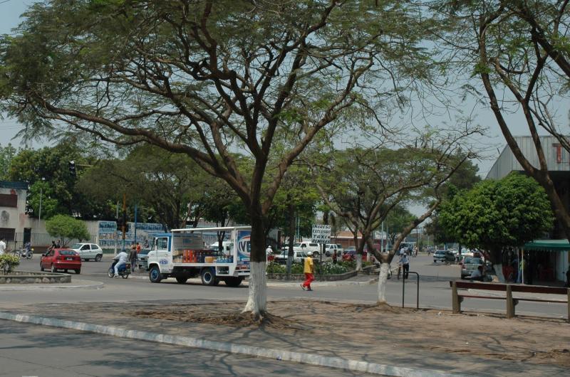 Ingresaron a robar en una casa e intentaron abusar de una joven