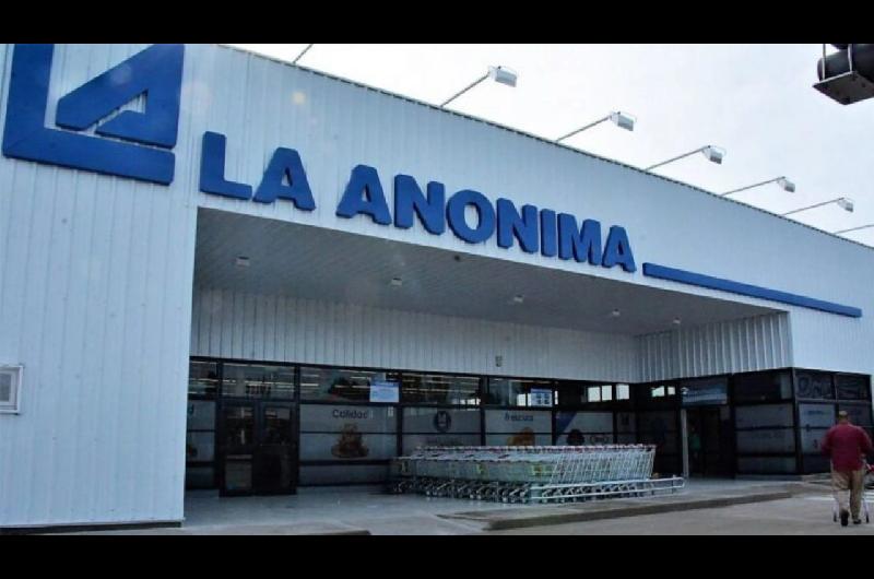 Una tradicional cadena de supermercados zozobra- reacutecord de clientes que no pagan y encima dejan de consumir 