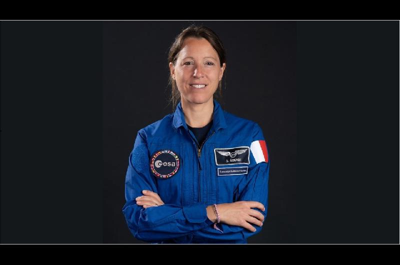 Perfil de la astronauta francesa Sophie Adenot que despegoacute en la misioacuten Crew-12