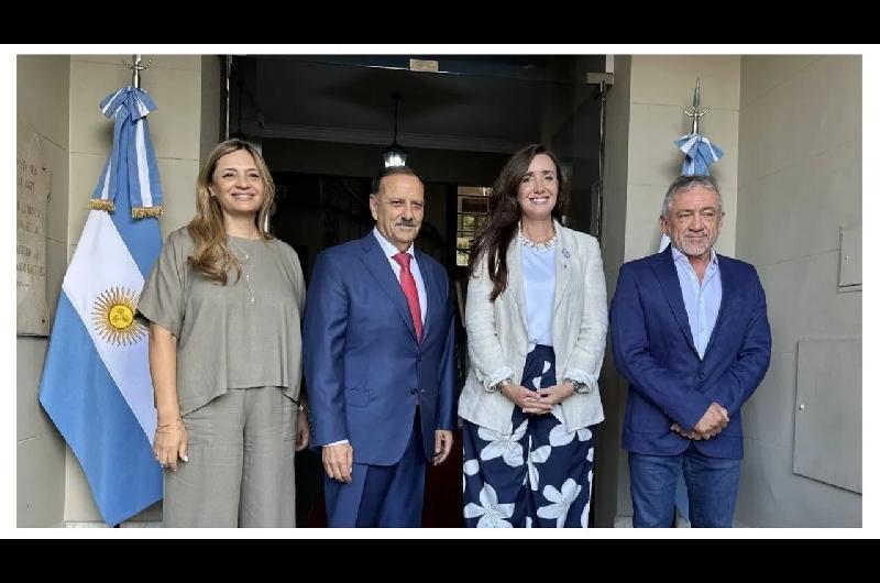 Villarruel desafiacutea la interna y tiende puentes con Quintela en territorio opositor