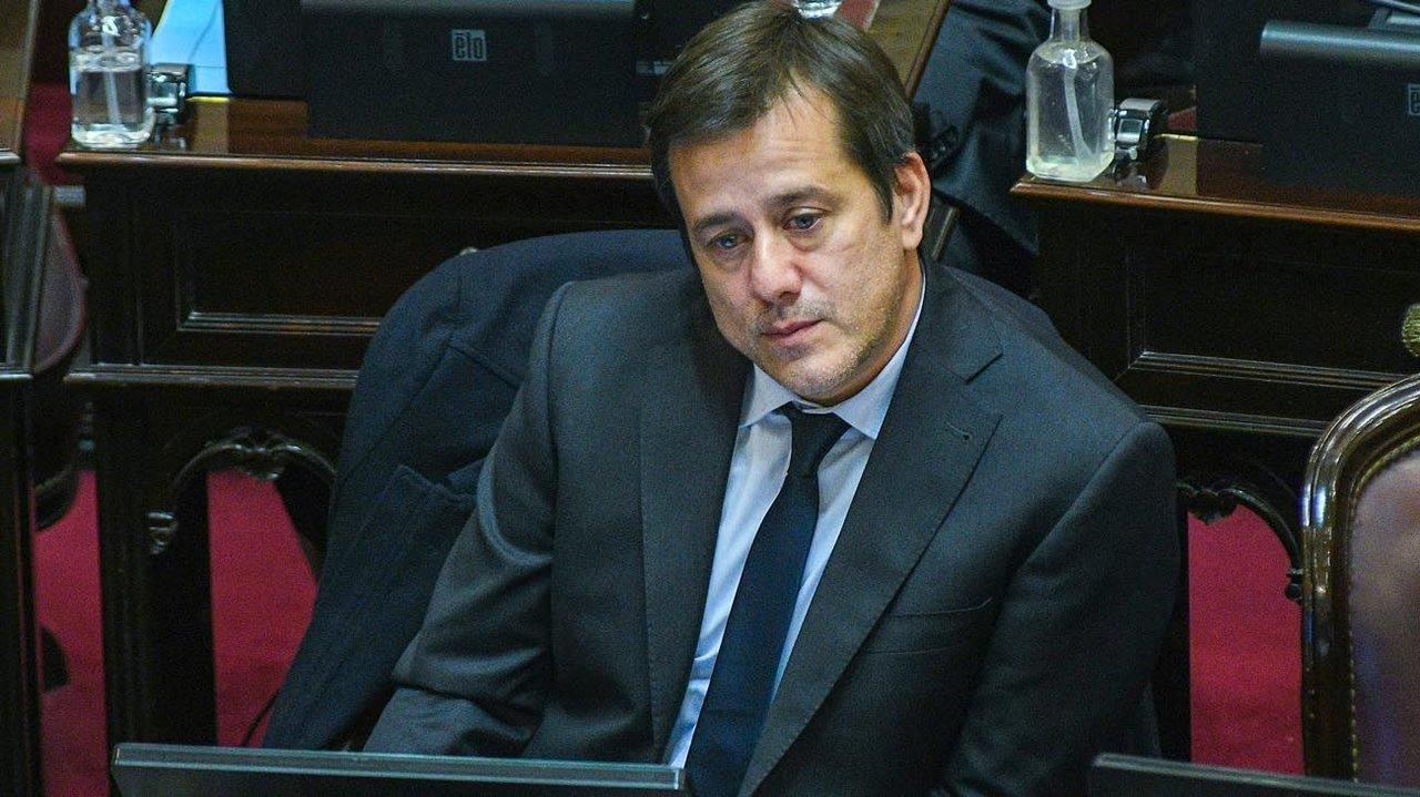 Recalde cargoacute contra la reforma laboral- Es volver atraacutes para facilitar los despidos