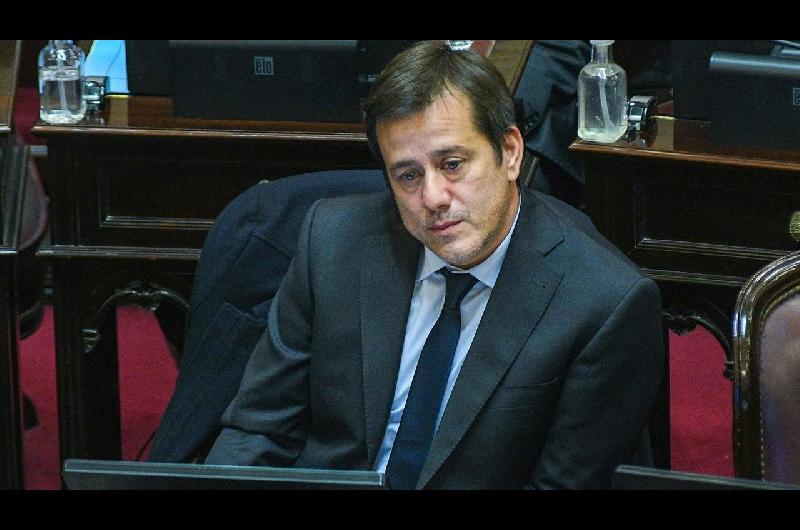 Recalde cargoacute contra la reforma laboral- Es volver atraacutes para facilitar los despidos