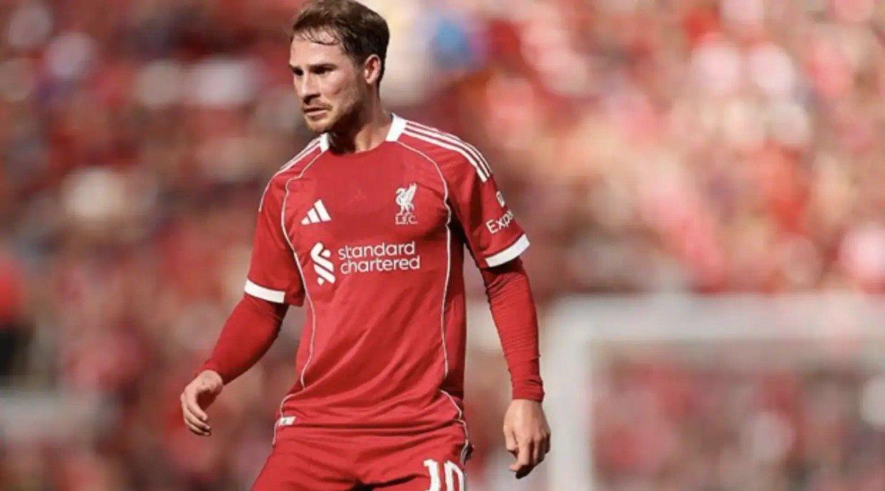 Mac Allister es buscado por un gigante europeo y podriacutea haber un escaacutendalo en la Premier League