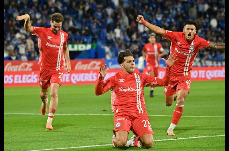 Copa Libertadores- Argentinos Juniors y una visita clave a Barcelona de Ecuador