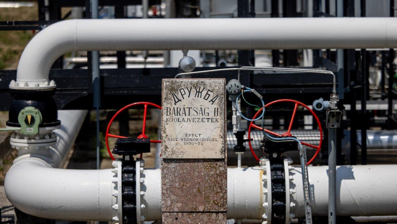 Hungriacutea suspendioacute las exportaciones de dieacutesel a Ucrania