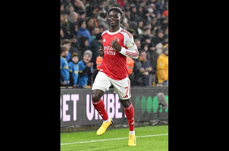 El Arsenal empatoacute con los Wolves y se mantiene puntero de la Premier League