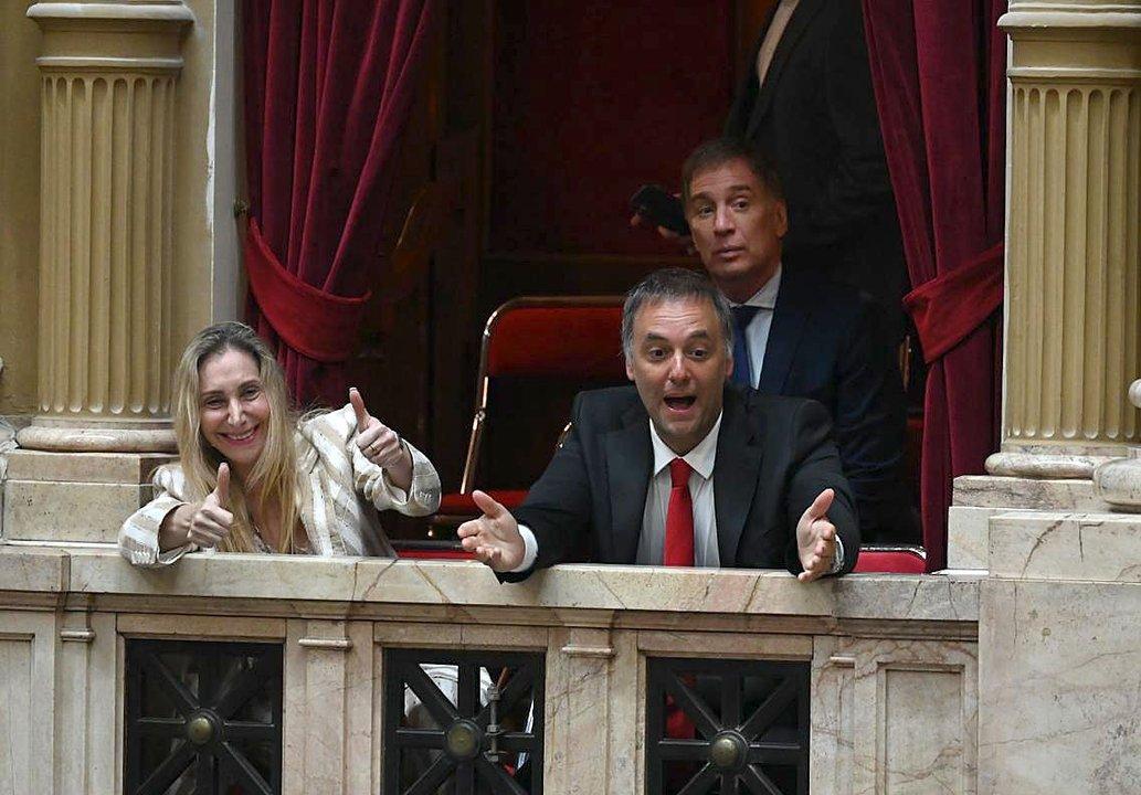 Karina Milei Adorni y Santilli celebraron la aprobacioacuten en Diputados