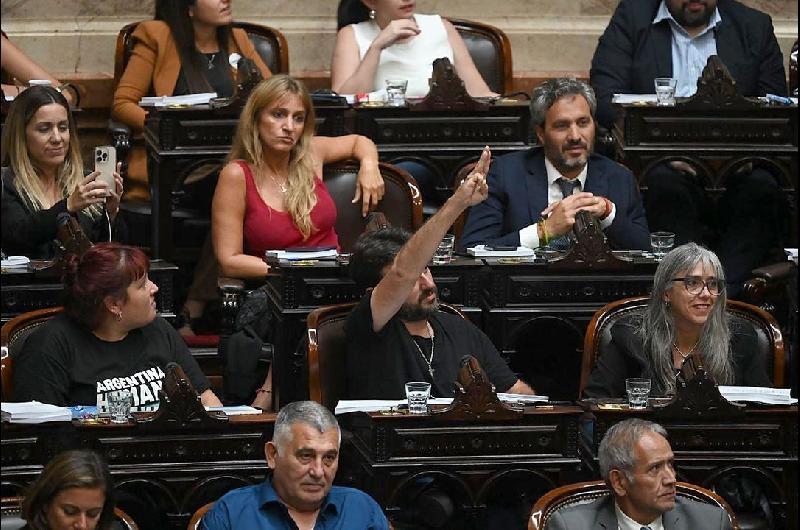 Juan Grabois y el gesto del 3 por ciento a Karina Milei