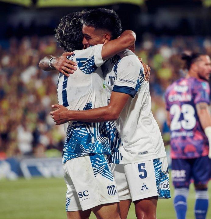 Talleres le ganoacute a Rosario Central por la miacutenima y se acerca a la punta de la zona A