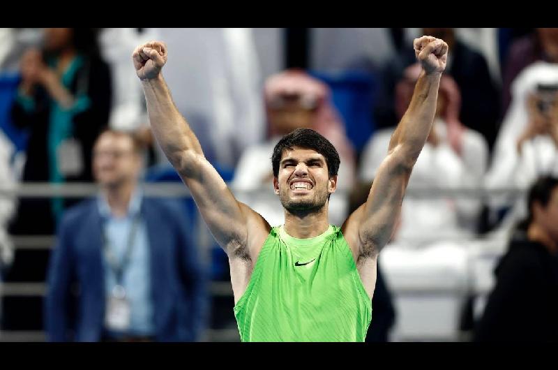 Alcaraz le dio una paliza a Fils y ganoacute el ATP 500 de Doha