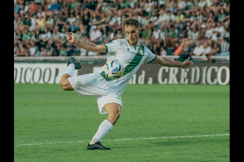 Banfield goleoacute 3-0 a Newellacutes y se metioacute en puestos de clasificacioacuten a los playoffs