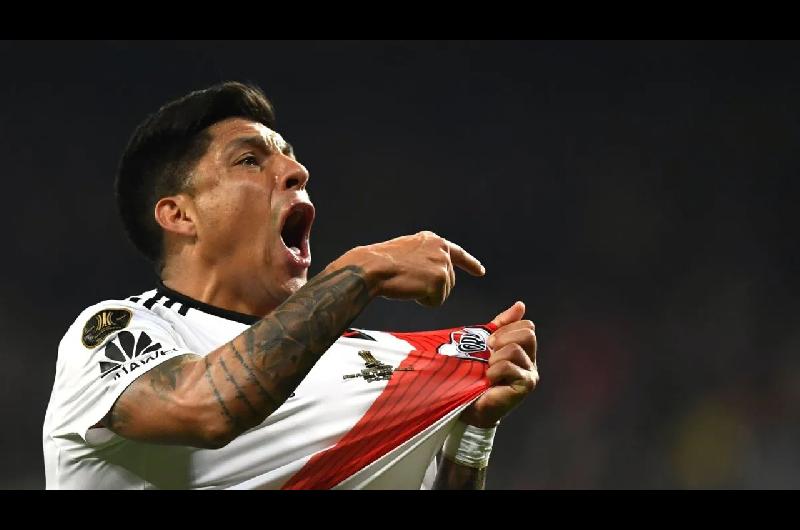 El saludo de River a Enzo Peacuterez por su cumpleantildeos- ldquoDe bandera a leyendardquo