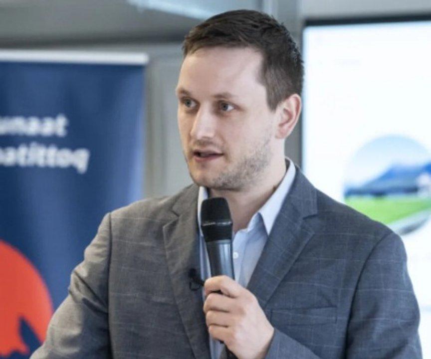 El liacuteder de Groenlandia rechaza la idea de Trump de enviar un barco hospital estadounidense