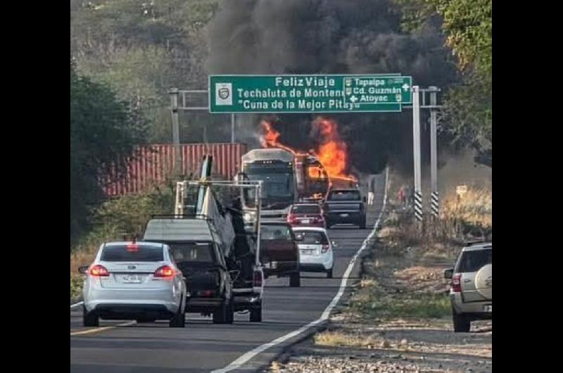 Cancilleriacutea argentina recomienda no viajar a Jalisco tras la muerte del liacuteder del Caacutertel