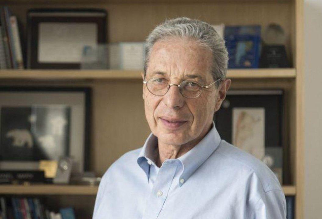 Creacuteditos en doacutelares- Marx pidioacute prudencia y advirtioacute sobre el equilibrio cambiario