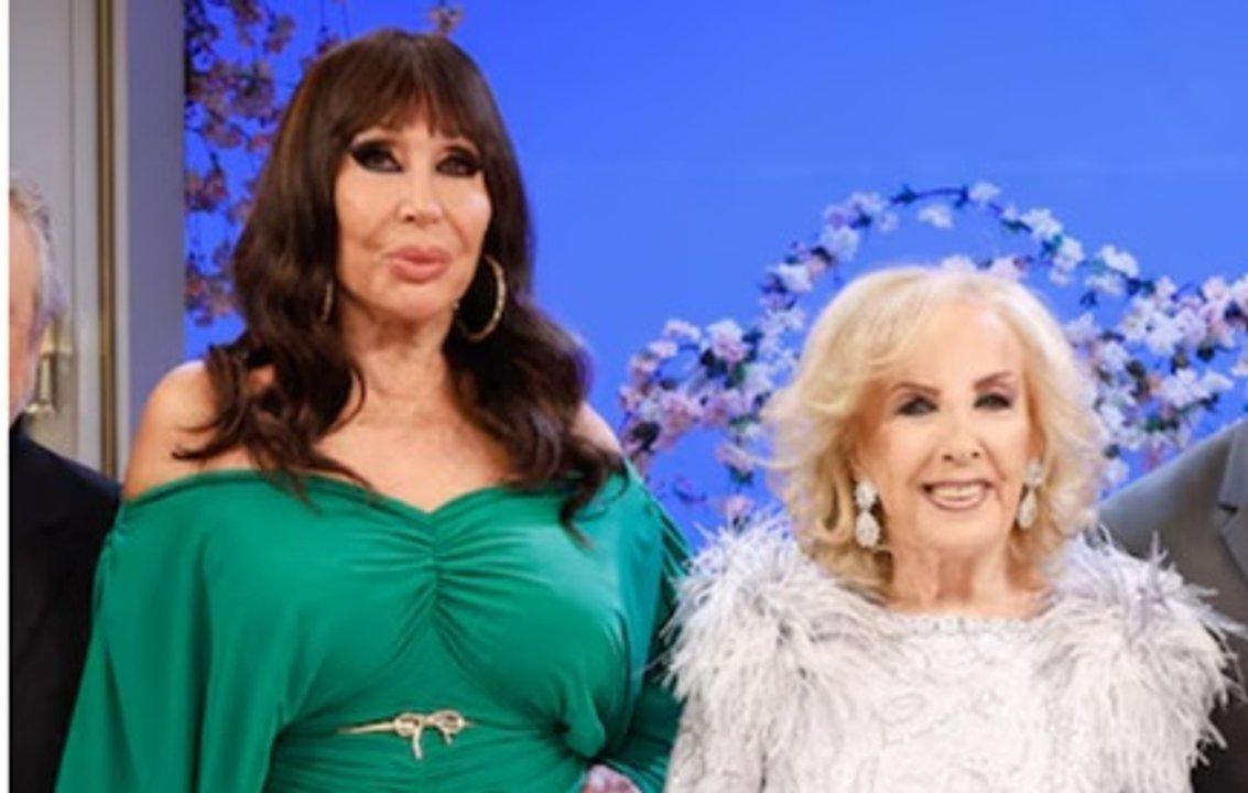 Moria Casaacuten saludoacute a Mirtha Legrand por sus 99 antildeos- ldquoEs la uacutenica reina de este paiacutesrdquo