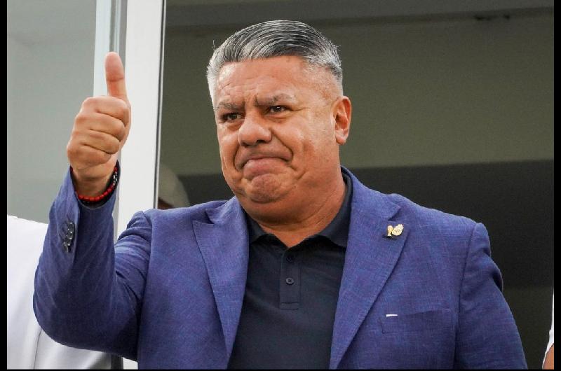 La AFA negoacute deudas fiscales y anuncioacute la suspensioacuten de la fecha 9 en respaldo a sus autoridades