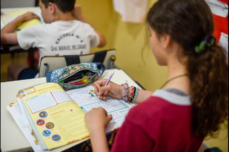 Ayuda escolar- el Gobierno fija un refuerzo extraordinario para marzo