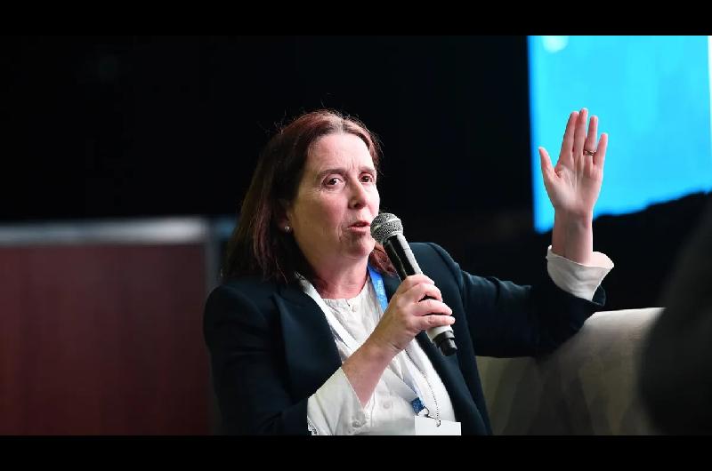 Fuerte advertencia de Dal Poggetto- ldquoHay destruccioacuten de empleo formal y presioacuten sobre las empresasrdquo