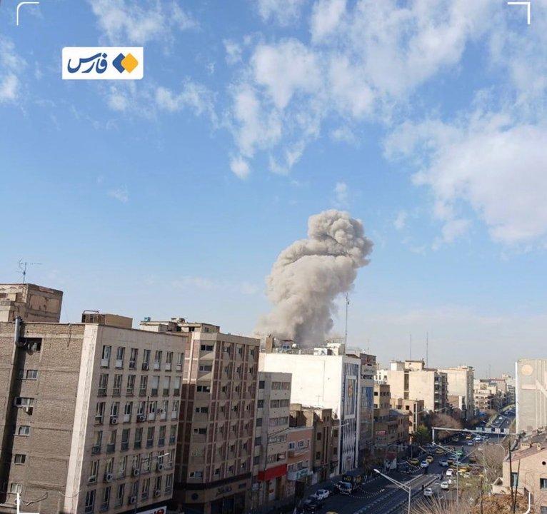 FOTOS- Asiacute quedoacute Teheran tras la operacioacuten ldquoRugido del Leoacutenrdquo de EEUU e Israel