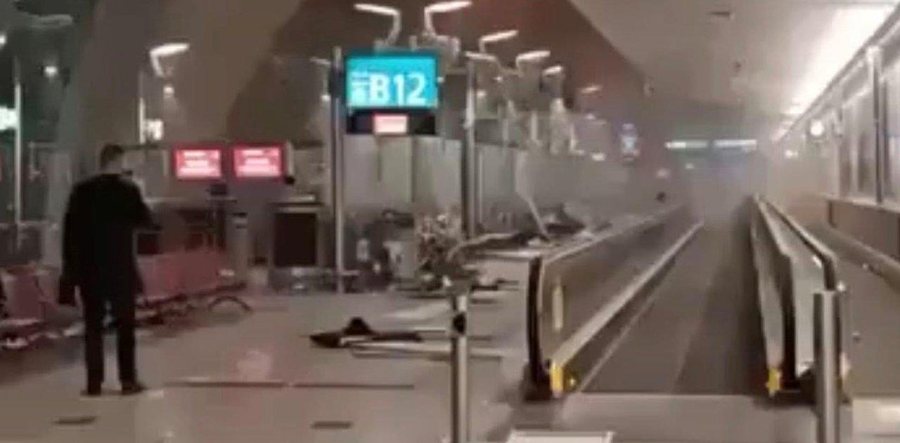 Ataques a los aeropuertos de Abu Dabi y Dubaacutei dejaron un muerto y once heridos