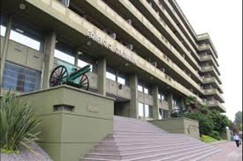 Nahuel Gallo se realiza estudios meacutedicos en el Edificio Centinela