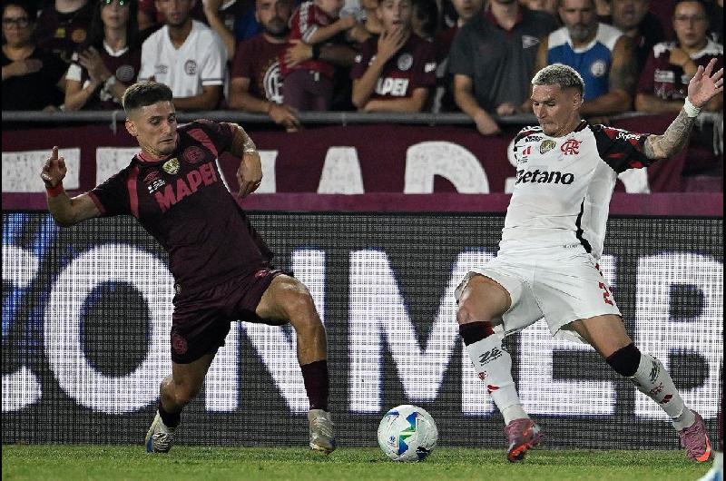 Un grande de Brasil estaacute cerca de quedarse con una figura del fuacutetbol argentino