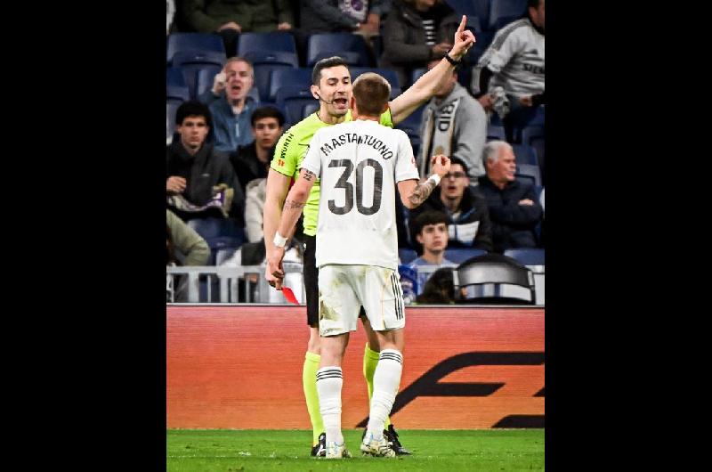 Festeja el Barcelona- Real Madrid cayoacute ante Getafe y se aleja en la cima de La Liga