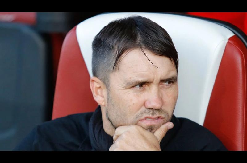 Coudet se desvinculoacute del Alaveacutes y seraacute nuevo DT de River