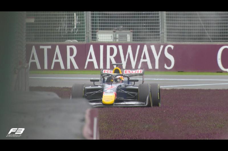 La mala suerte marcoacute el final de Mattia Colnaghi en la primera praacutectica del GP de Australia en la Foacutermula 3