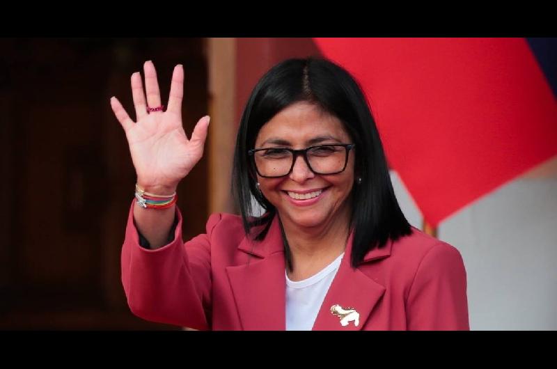 Venezuela anuncia restablecimiento de relaciones diplomaacuteticas con Estados Unidos