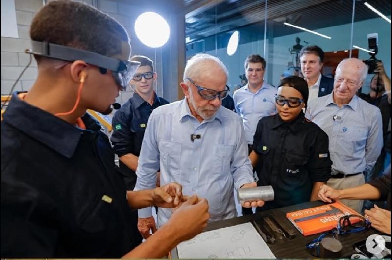 Paolo Rocca eligioacute a Lula