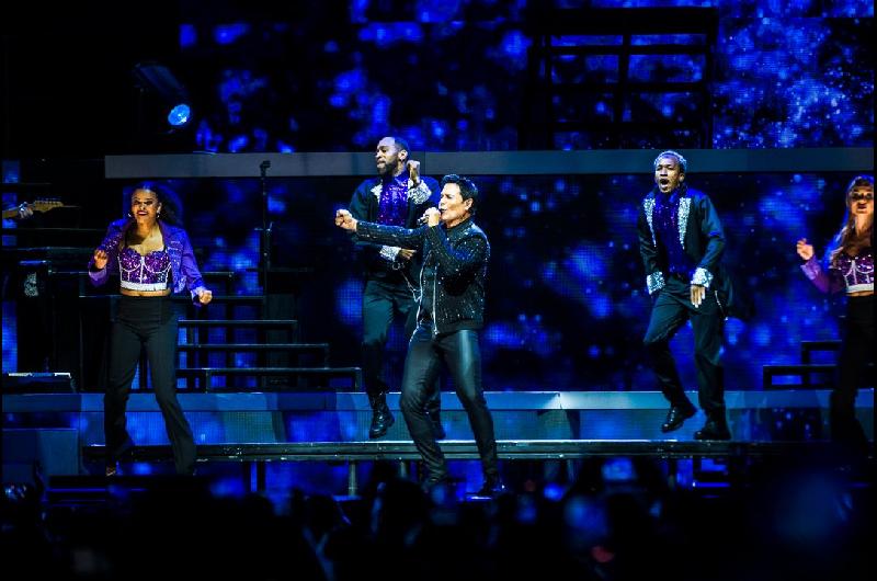 Chayanne estaacute preparado para brillar en su cuarto show en el Movistar Arena