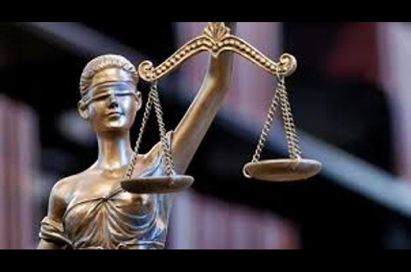 Las mujeres representan el 57-en-porciento- del plantel total de la Justicia de todo el paiacutes