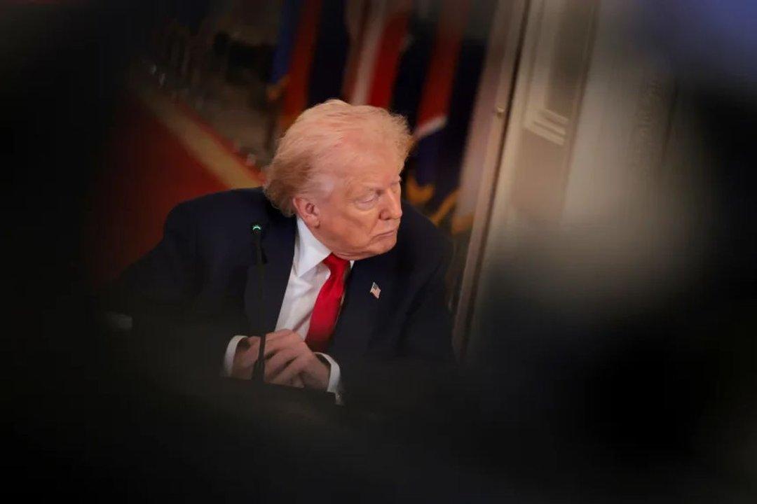 Trump amenaza a Iraacuten con una destruccioacuten total y ataques de ldquoextrema dureza