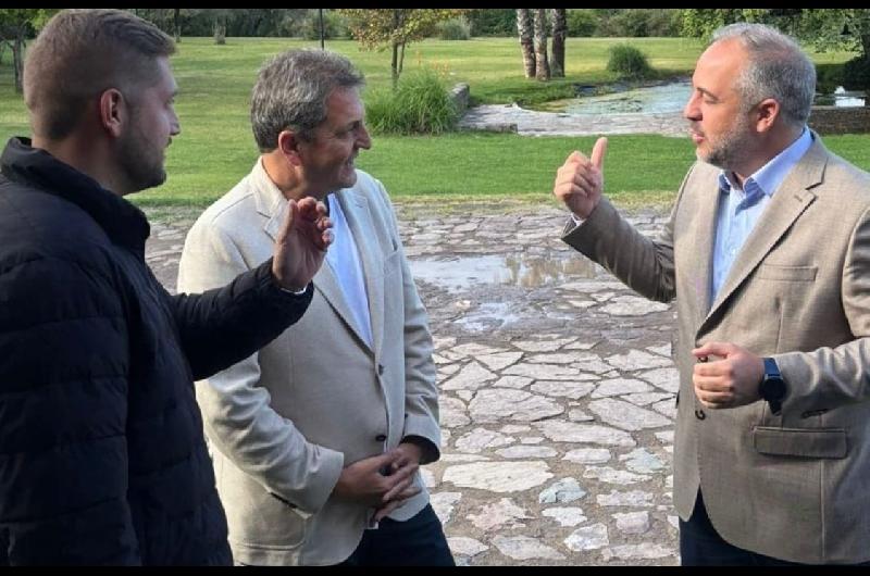 Reaparecioacute Sergio Massa en Mendoza