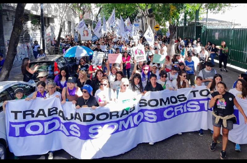 Diversas organizaciones se manifestaron en todo el paiacutes por el Diacutea Internacional de la Mujer