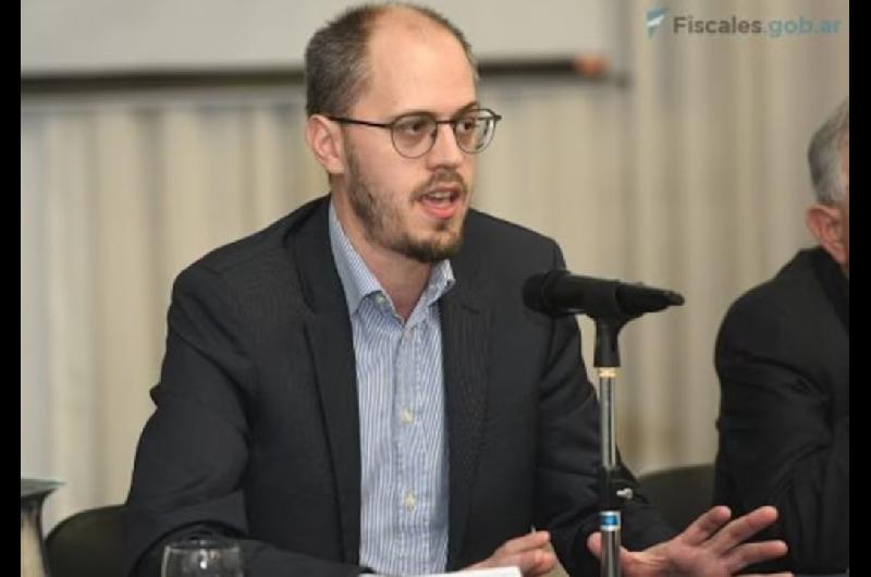 Mahiques propuso a Matiacuteas Aacutelvarez para encabezar la UIF